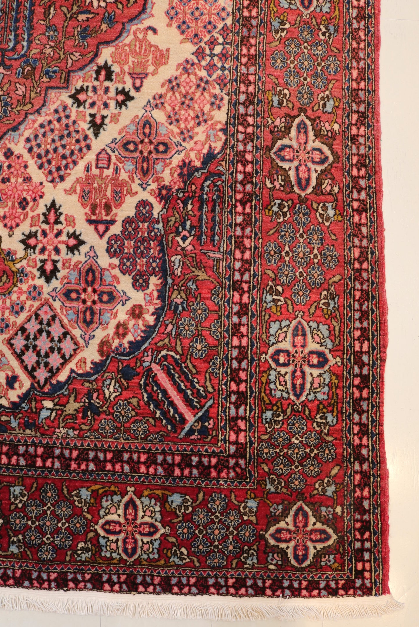 Isfahan Rug