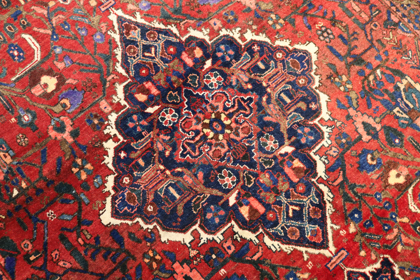 Abadeh Rug