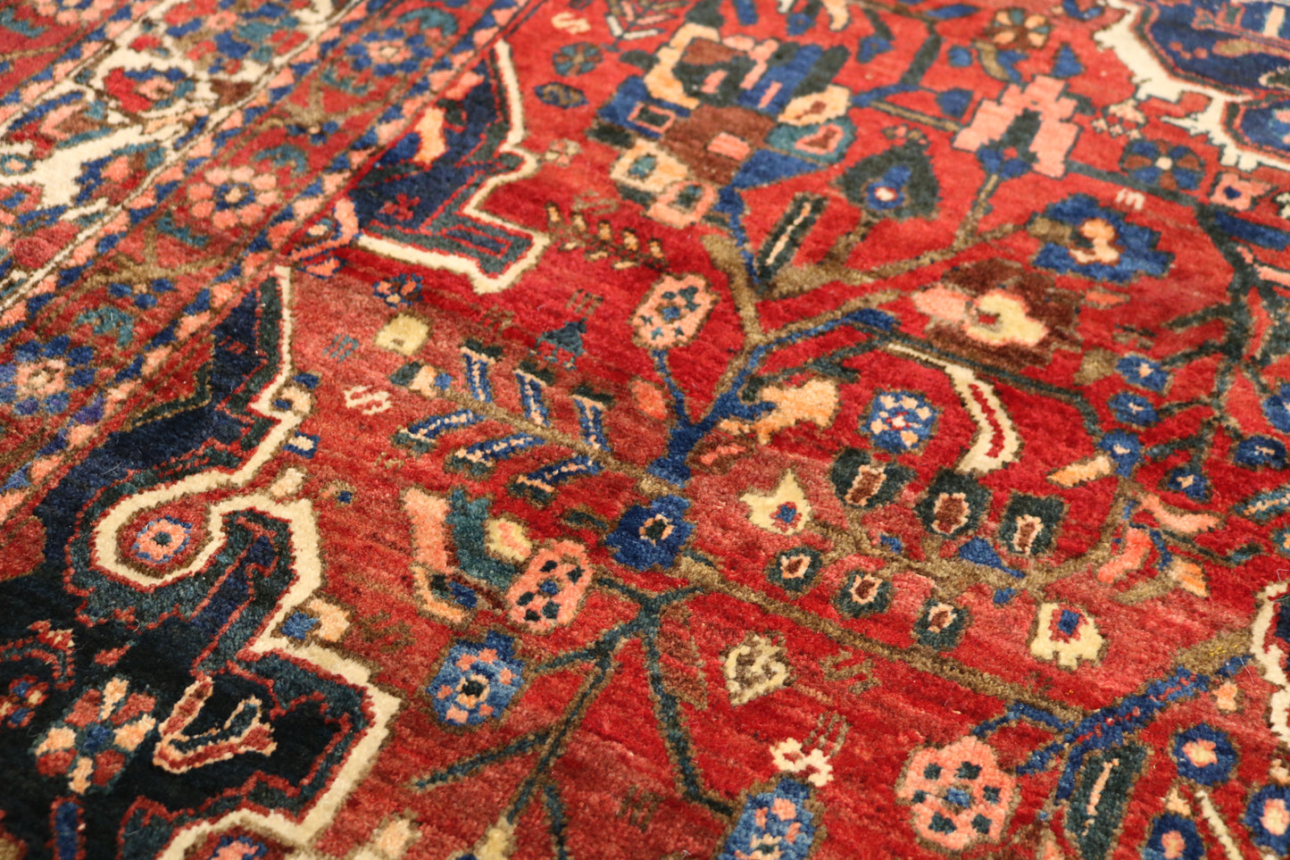 Abadeh Rug