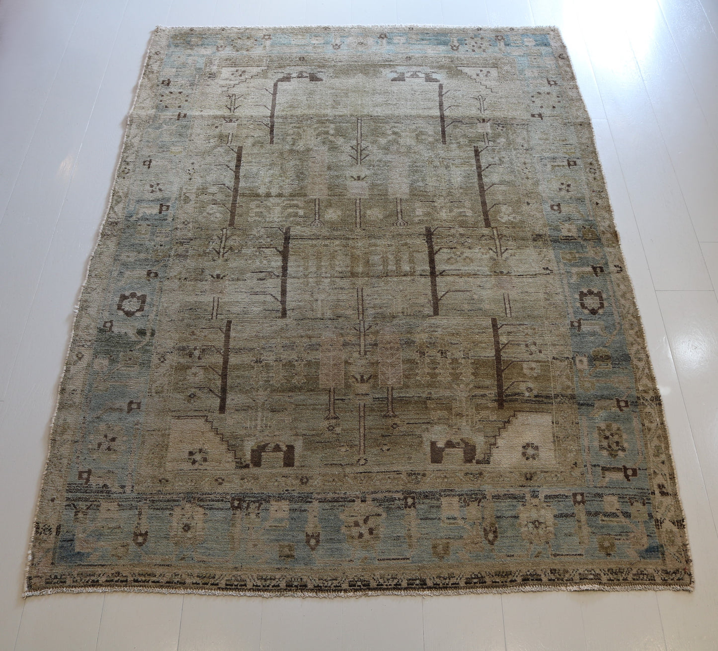 Malayer Rug with light blue border and trees