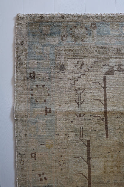 Malayer Rug with light blue border and trees