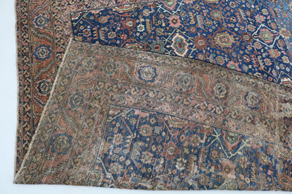 Antique Bakhshayesh carpet