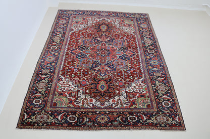 Fine Antique Heriz Carpet