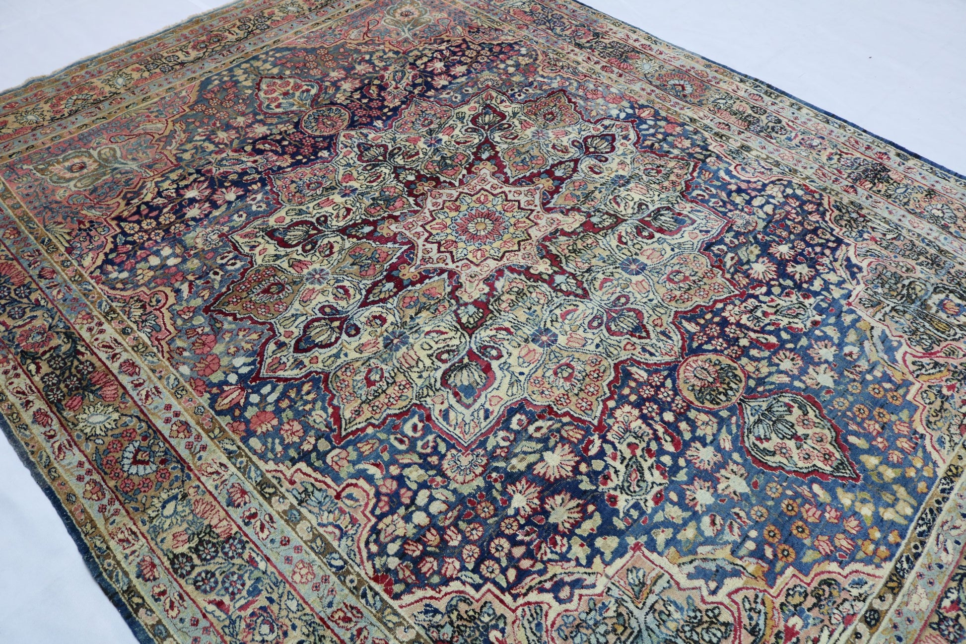 Antique Persian Lavar Kerman carpet - Hakiemie Rug Gallery