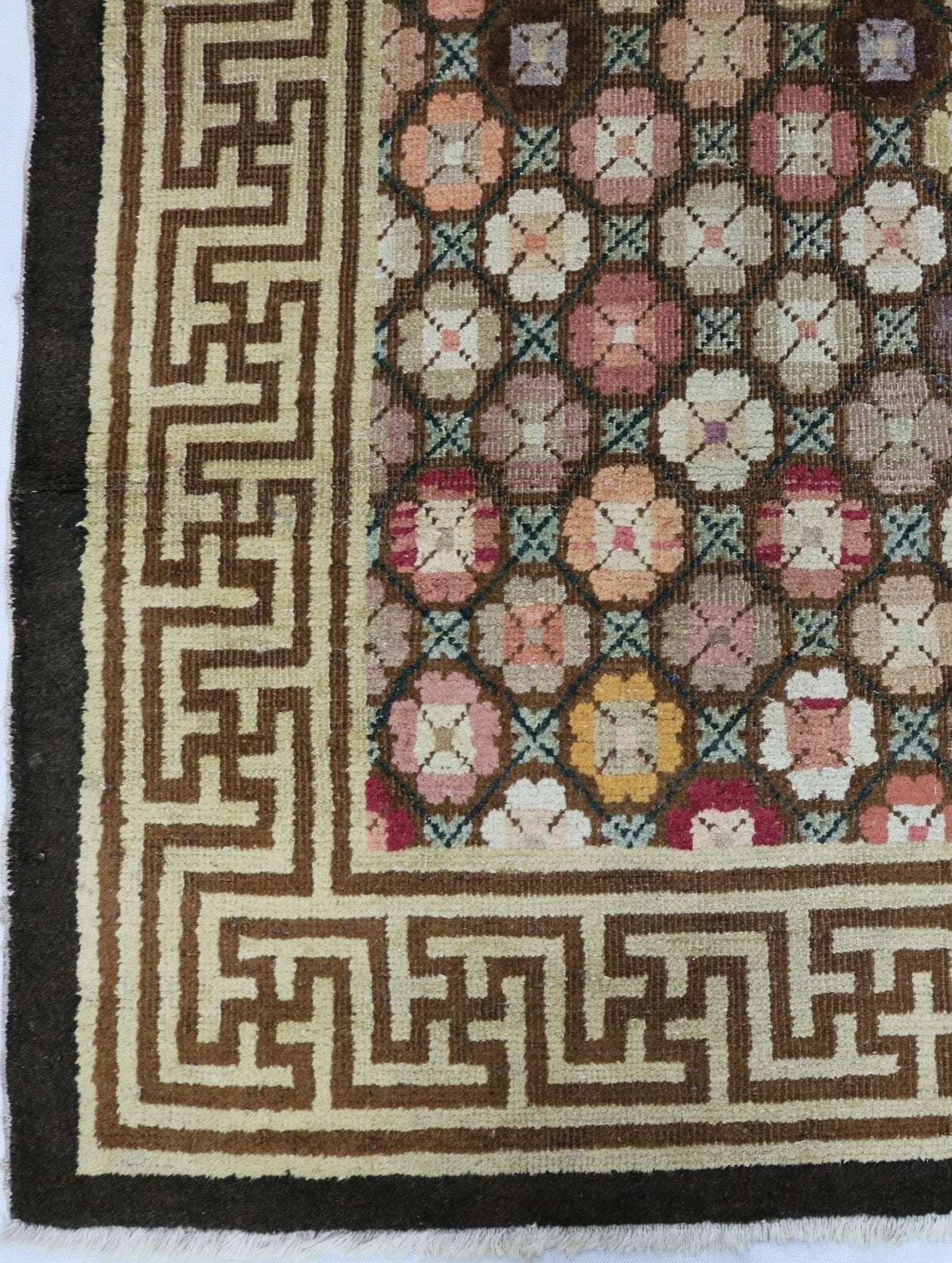 Antique Chinese Ningxia rug - Hakiemie Rug Gallery