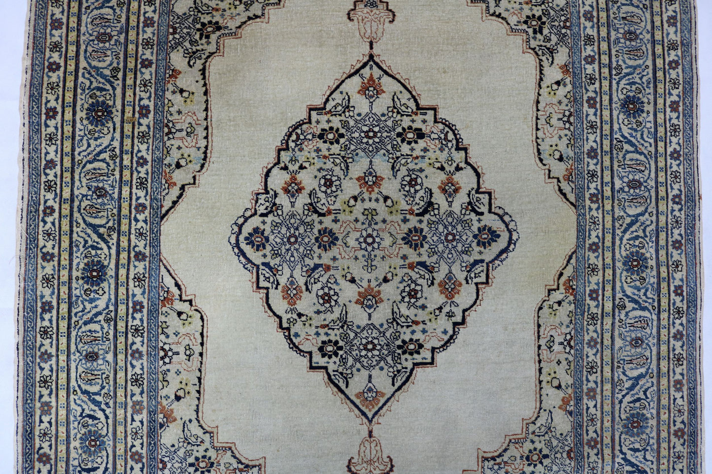 Wonderful Old Antique Haj-Jalili Tabriiz rug