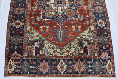 Antique Persian  Heriz Serapi Carpet - Hakiemie Rug Gallery