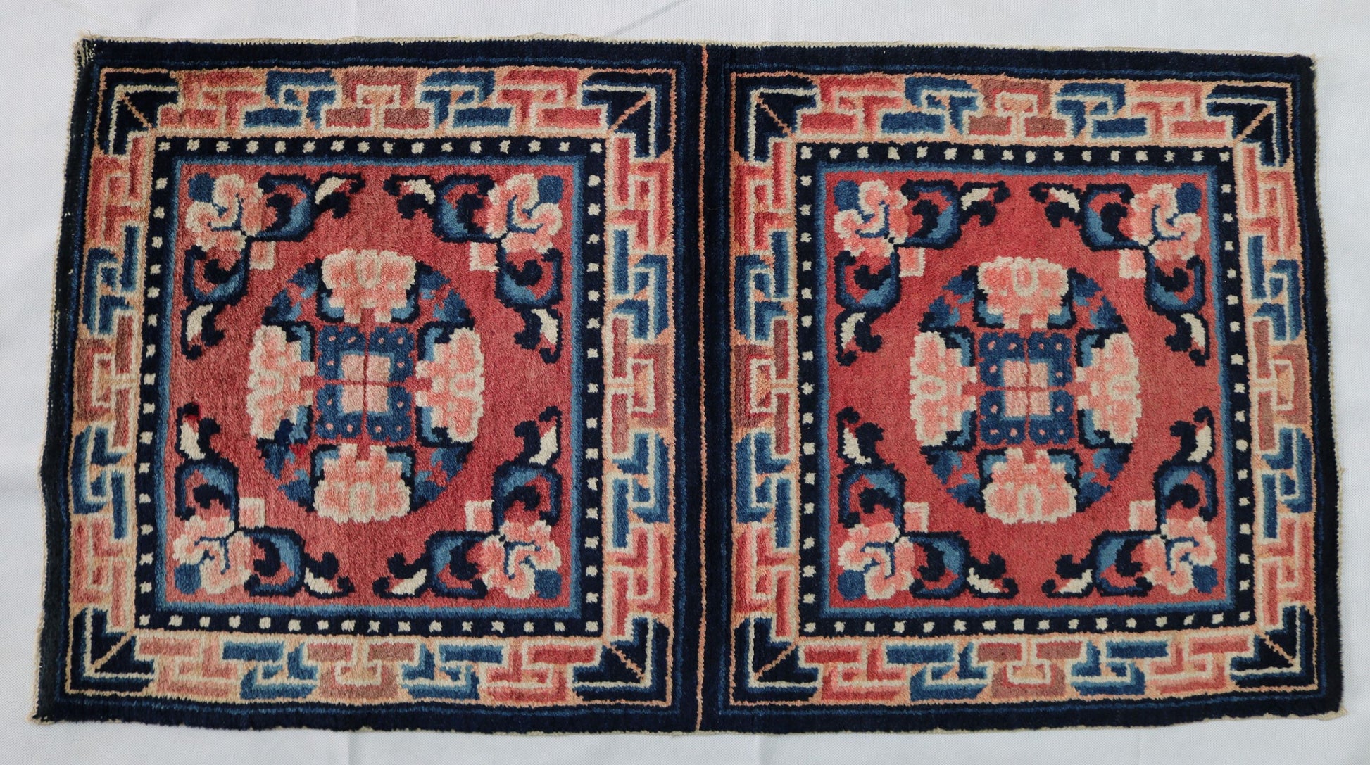 Antique Chinese small rug - Hakiemie Rug Gallery