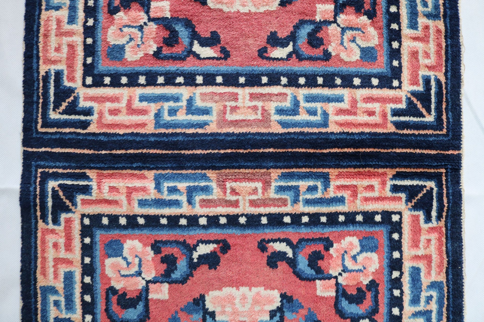 Antique Chinese small rug - Hakiemie Rug Gallery