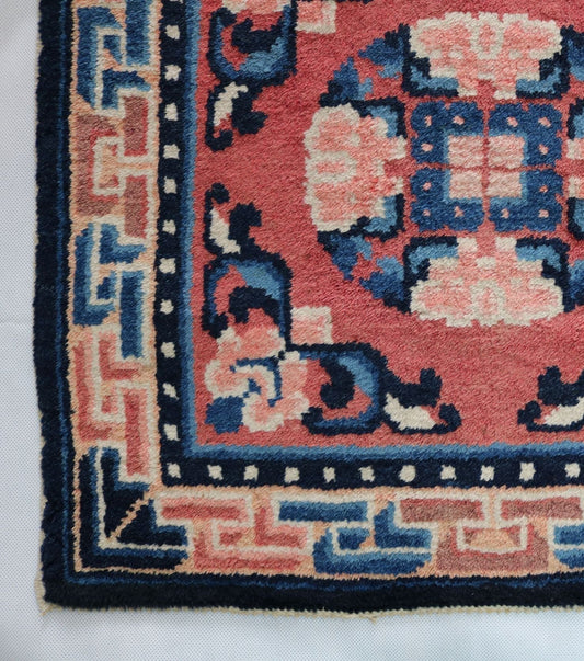 Antique Chinese small rug - Hakiemie Rug Gallery