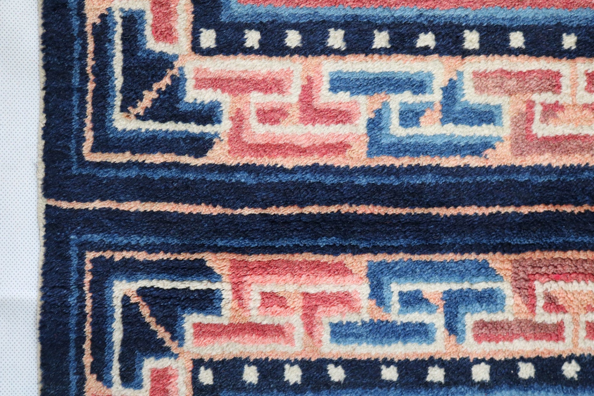 Antique Chinese small rug - Hakiemie Rug Gallery