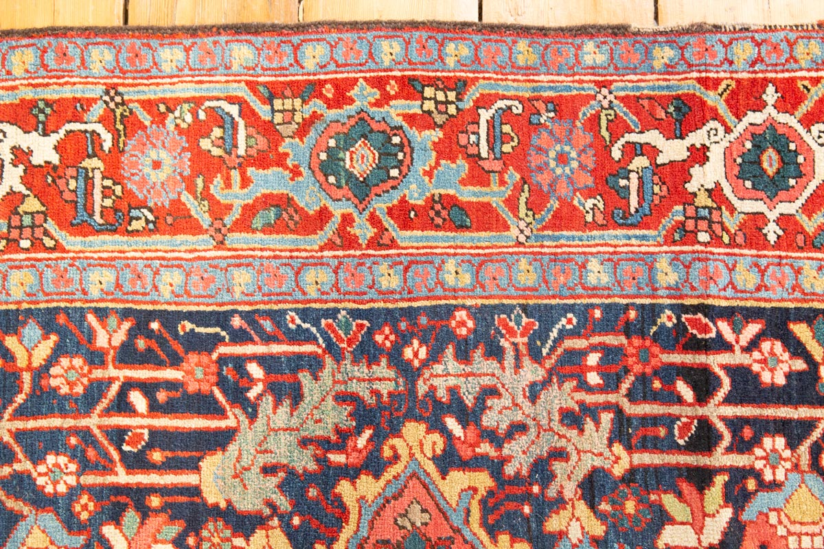 Amazing Persian Heriz Serapi carpet - Hakiemie Rug Gallery