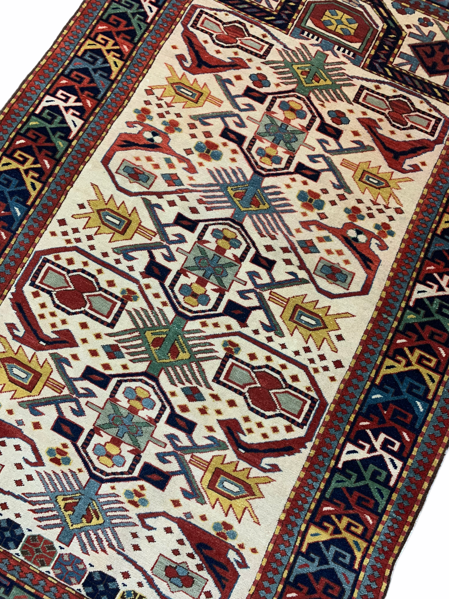 Antique Caucasian Shirwan rug - Hakiemie Rug Gallery