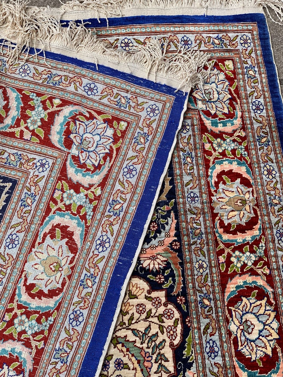 Amazing vintage Handmade Turkish Hereke silk rug - Hakiemie Rug Gallery