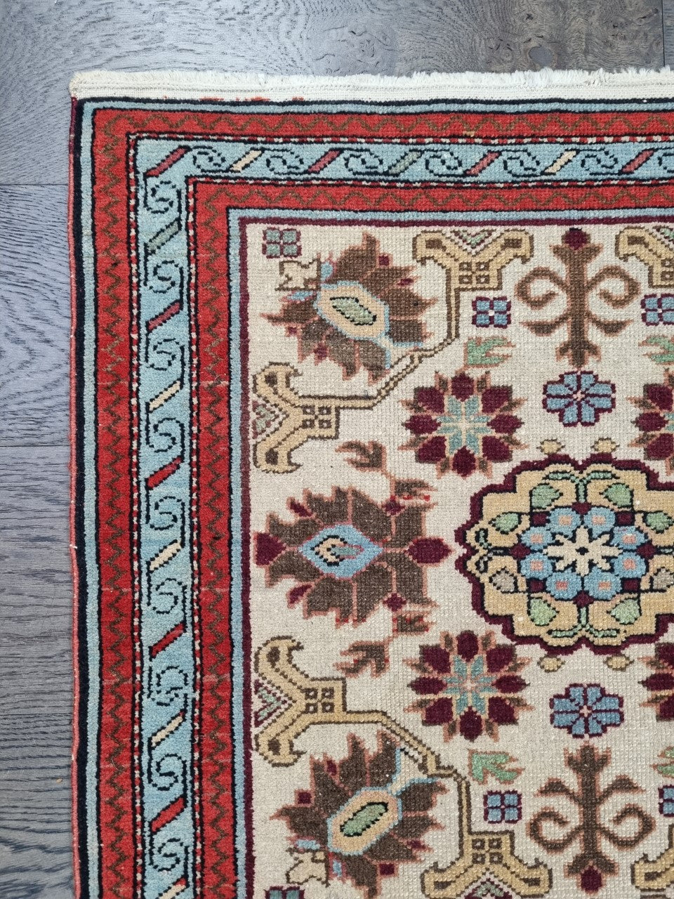 Antique Caucasian Darband rug - Hakiemie Rug Gallery