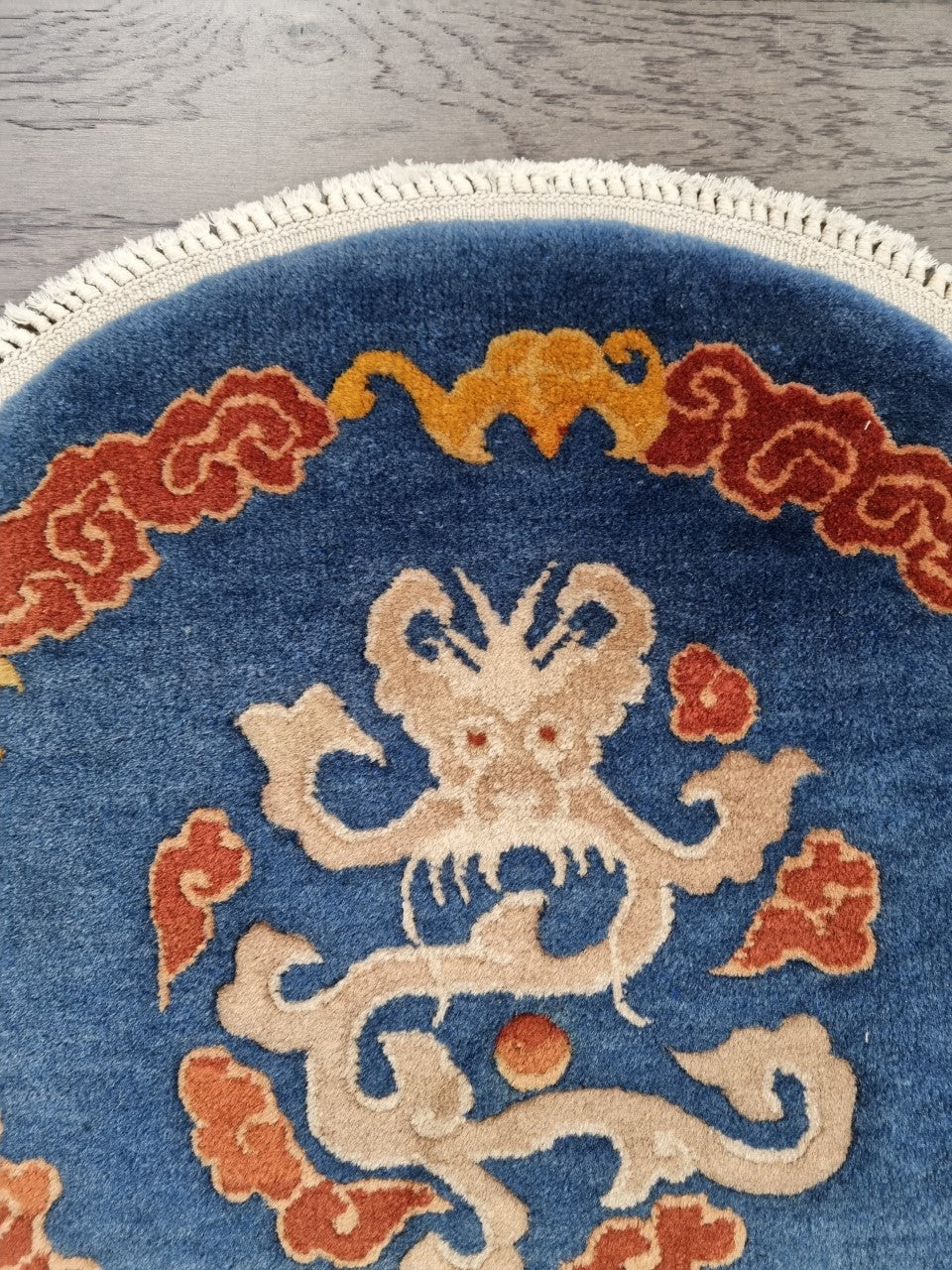 Antique Chinese circle rug - Hakiemie Rug Gallery