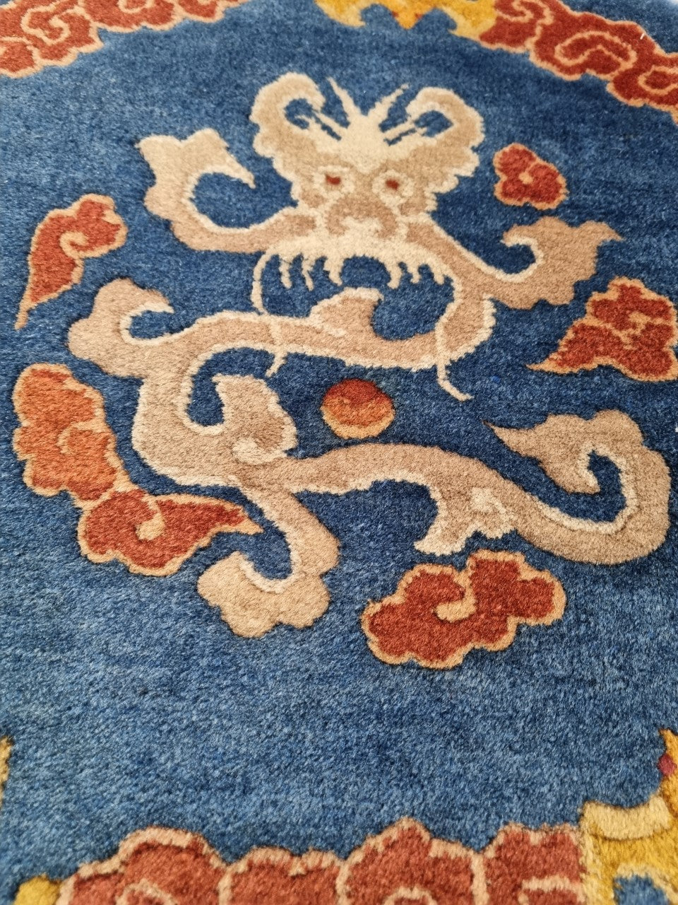 Antique Chinese circle rug - Hakiemie Rug Gallery