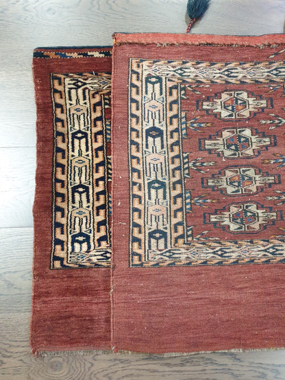 Wonderful old antique Turkmen Yomut Chuval - Hakiemie Rug Gallery