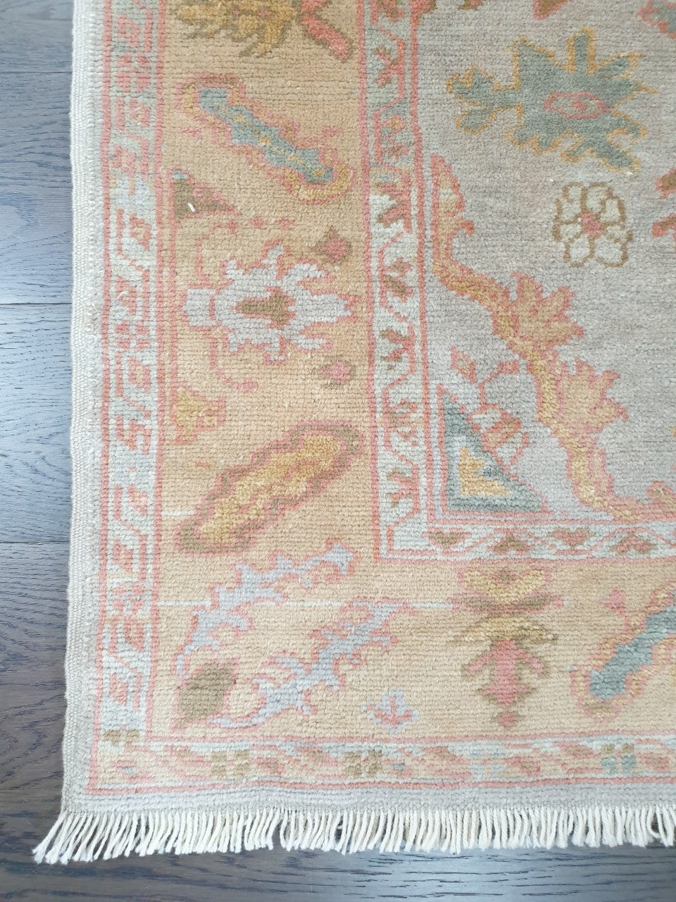 New Turkish Yoshak rug - Hakiemie Rug Gallery