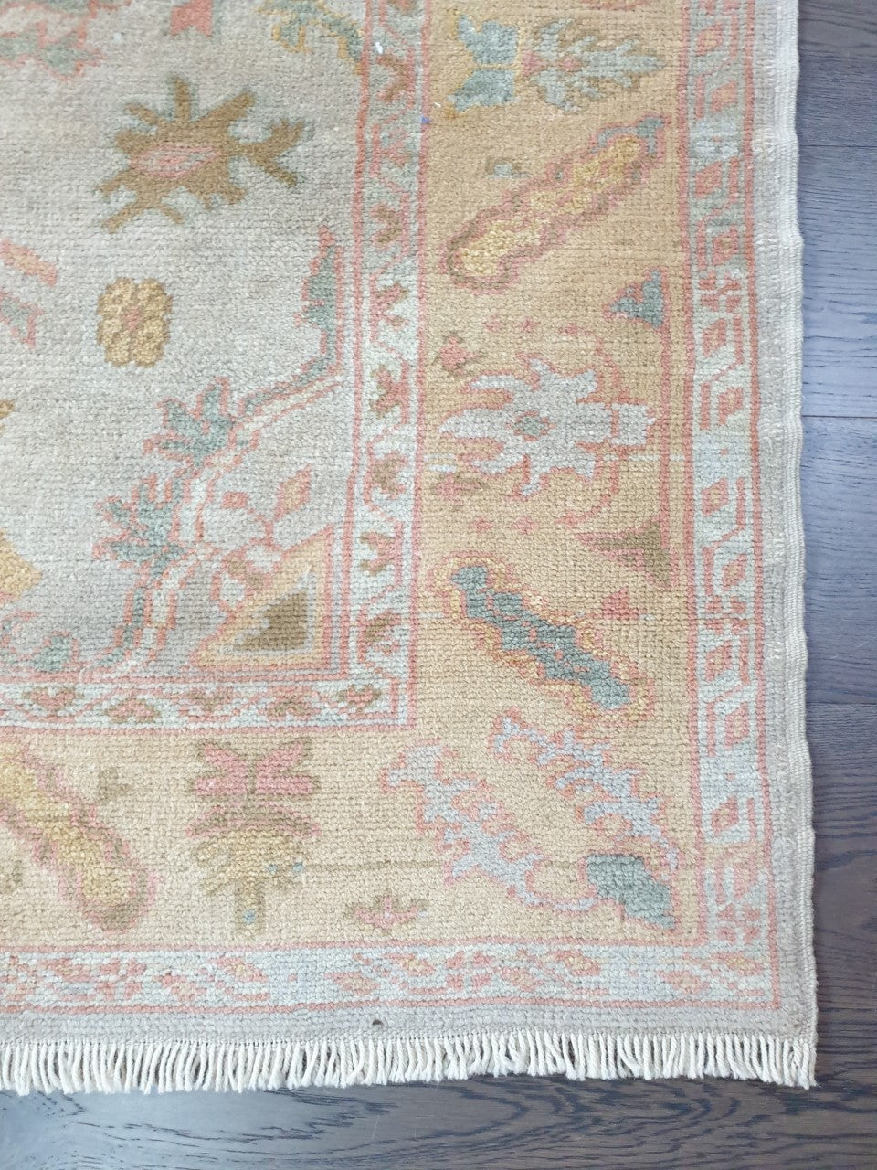 New Turkish Yoshak rug - Hakiemie Rug Gallery