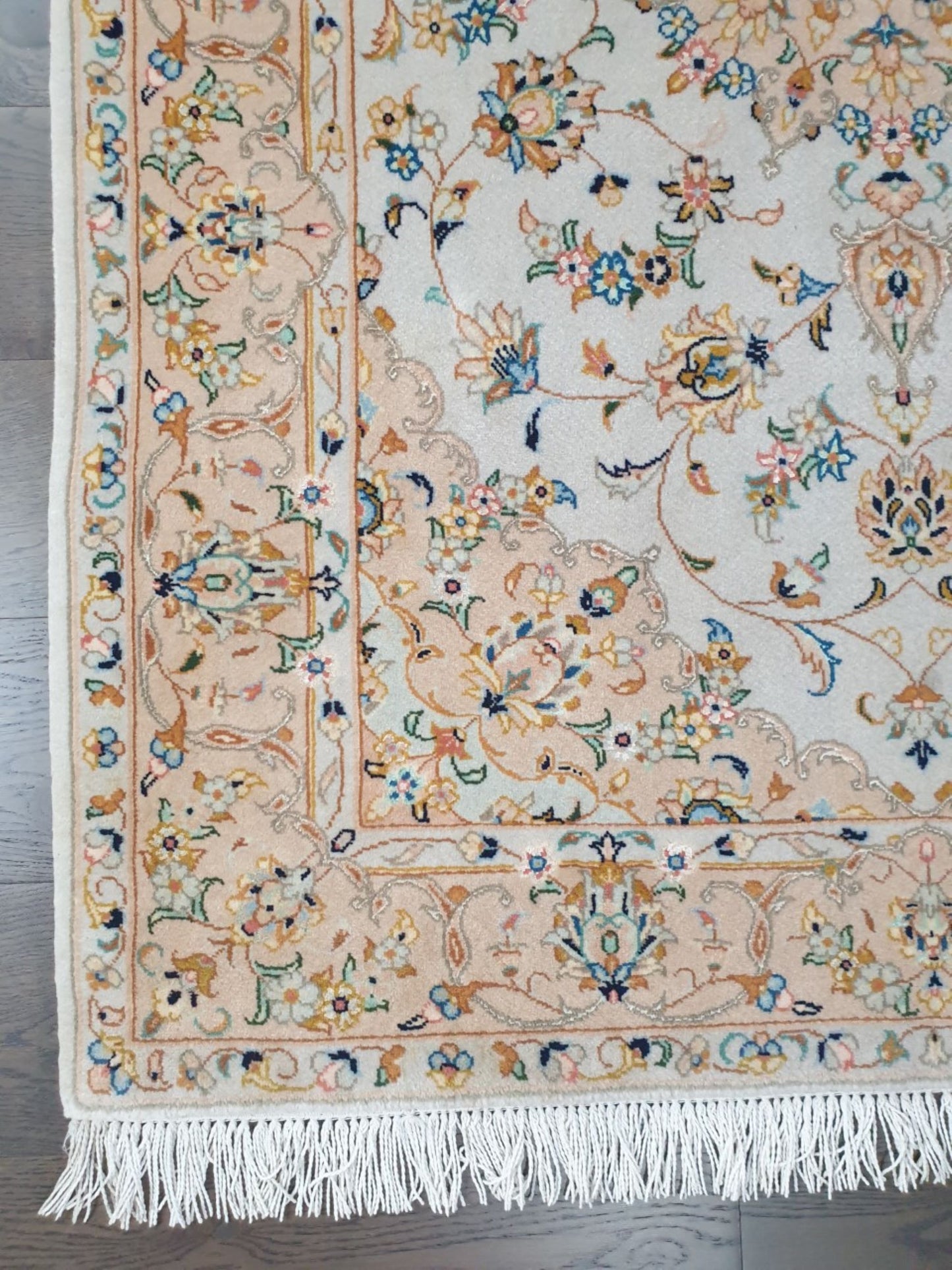 New Persian Tabriz rug - Hakiemie Rug Gallery