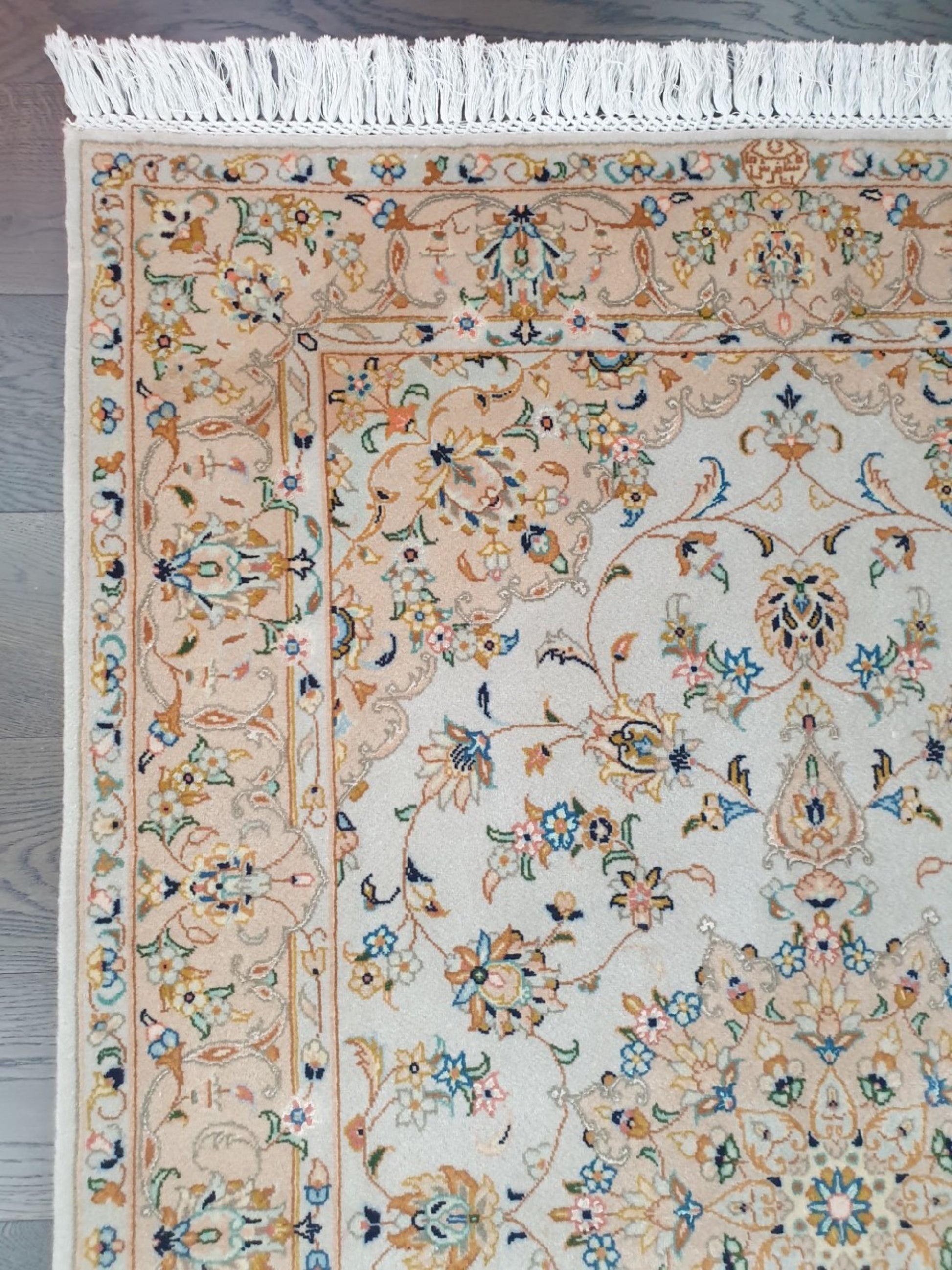 New Persian Tabriz rug - Hakiemie Rug Gallery