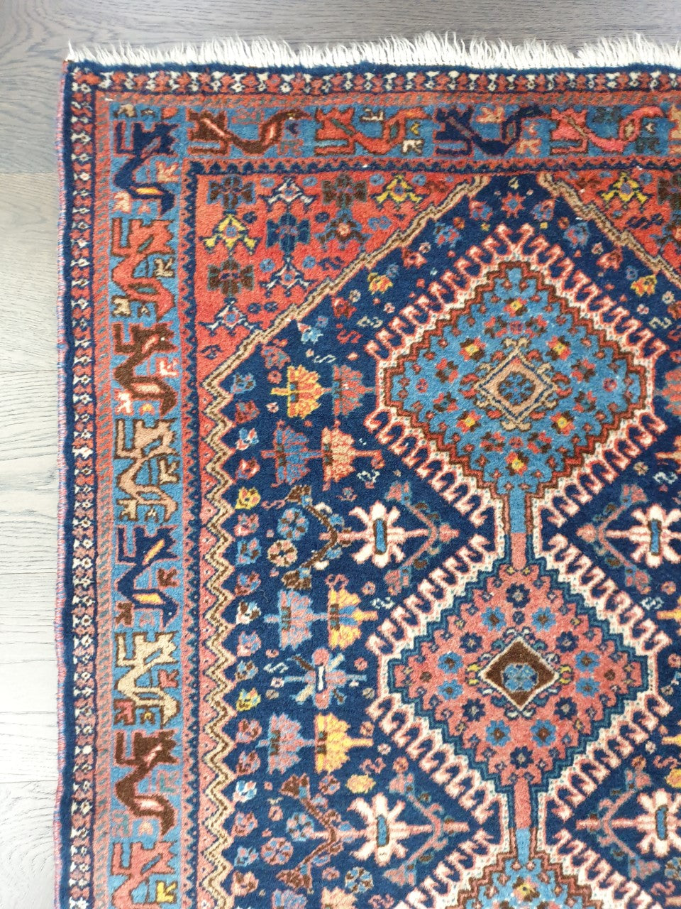 Amazing vintage Qashqai Yalameh Rug - Hakiemie Rug Gallery