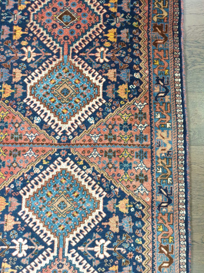 Amazing vintage Qashqai Yalameh Rug - Hakiemie Rug Gallery