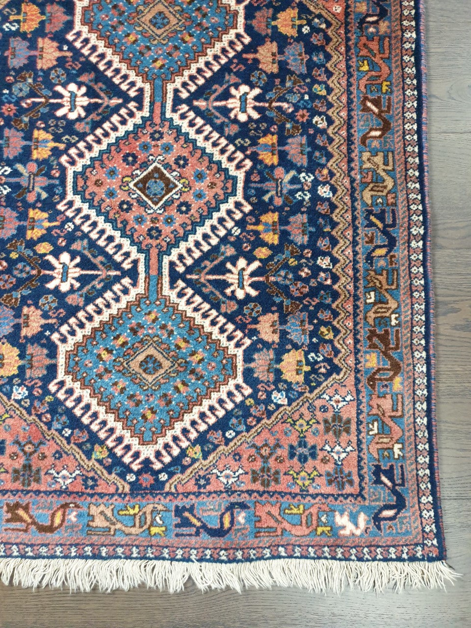 Amazing vintage Qashqai Yalameh Rug - Hakiemie Rug Gallery