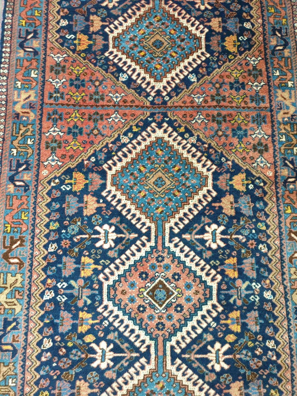 Amazing vintage Qashqai Yalameh Rug - Hakiemie Rug Gallery