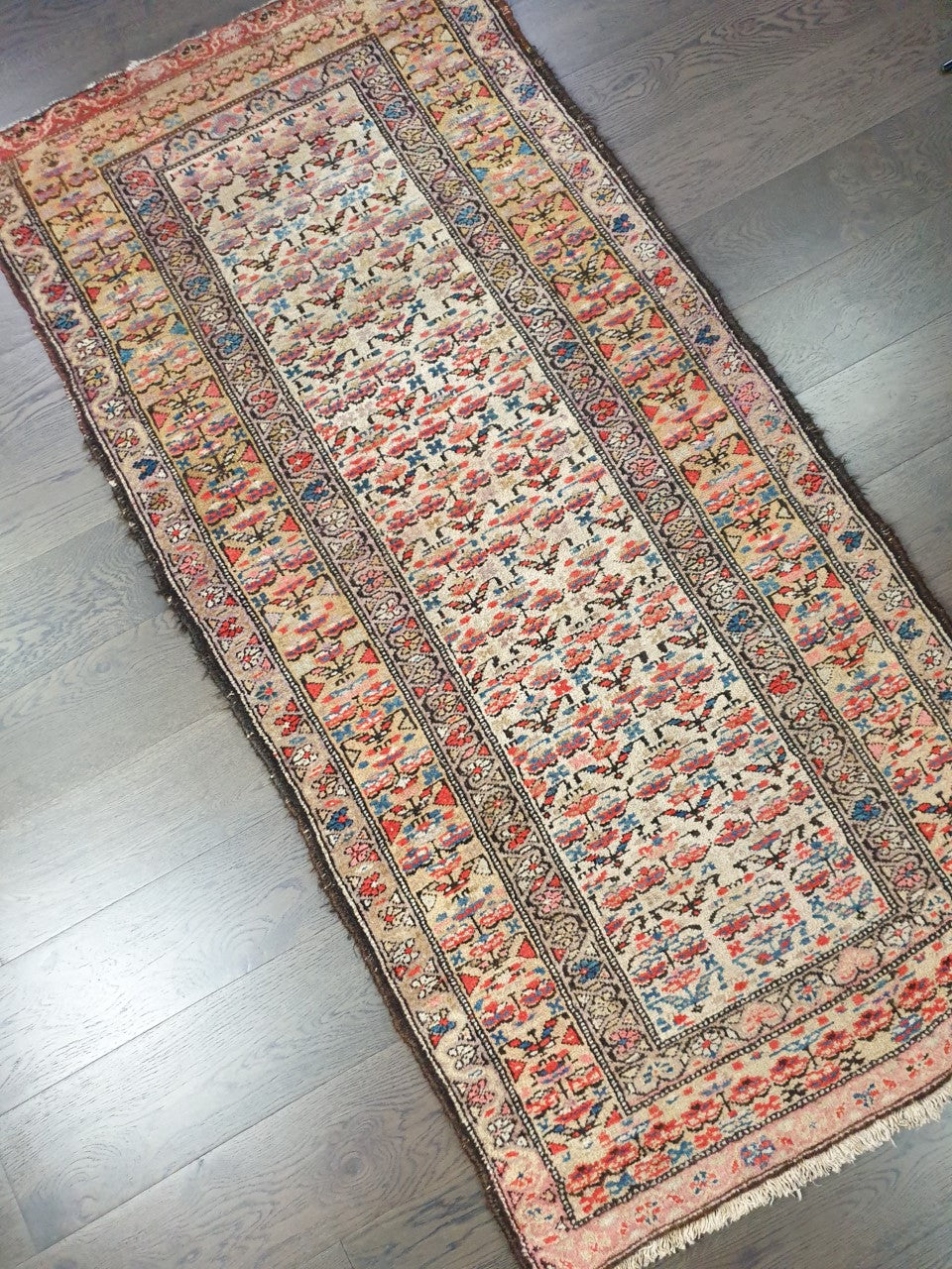 Beautiful antique North - West Persian Rug - Hakiemie Rug Gallery