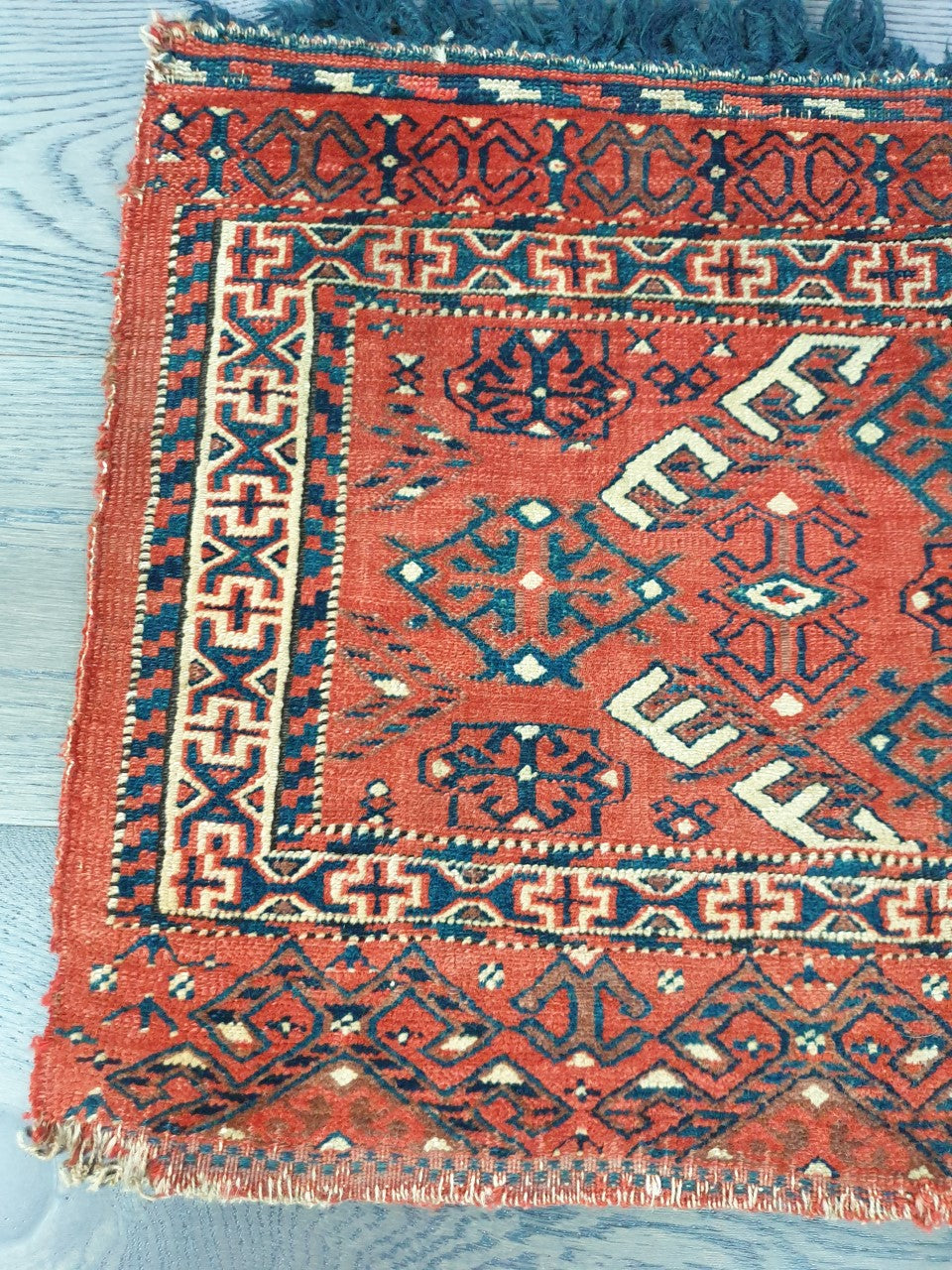 Amazing handmade antique Turkmen - Hakiemie Rug Gallery