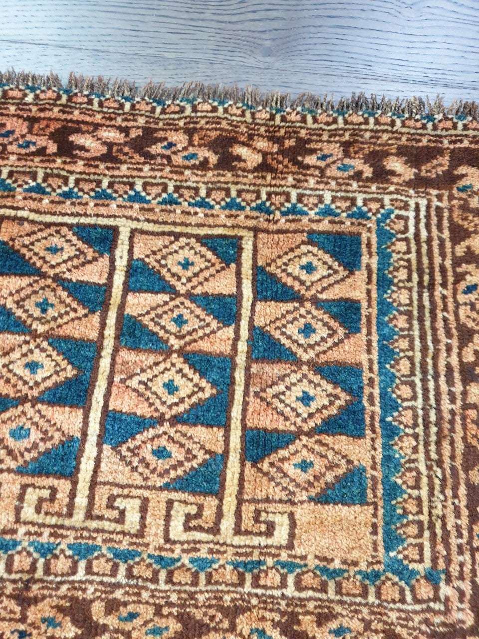 Beautiful old antique Turkmen Ersari - Hakiemie Rug Gallery