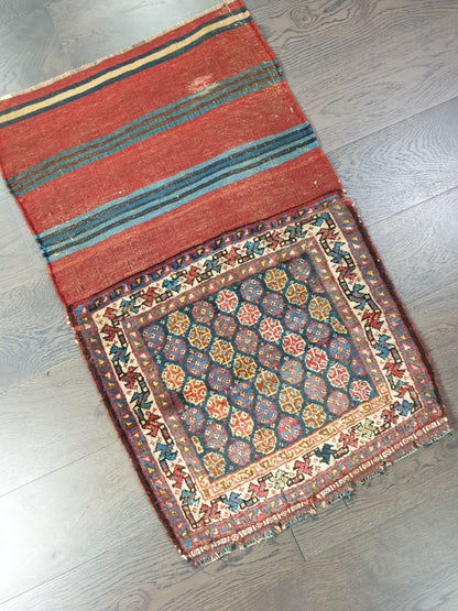 Beautiful old antique decorative Qashqai bag - Hakiemie Rug Gallery