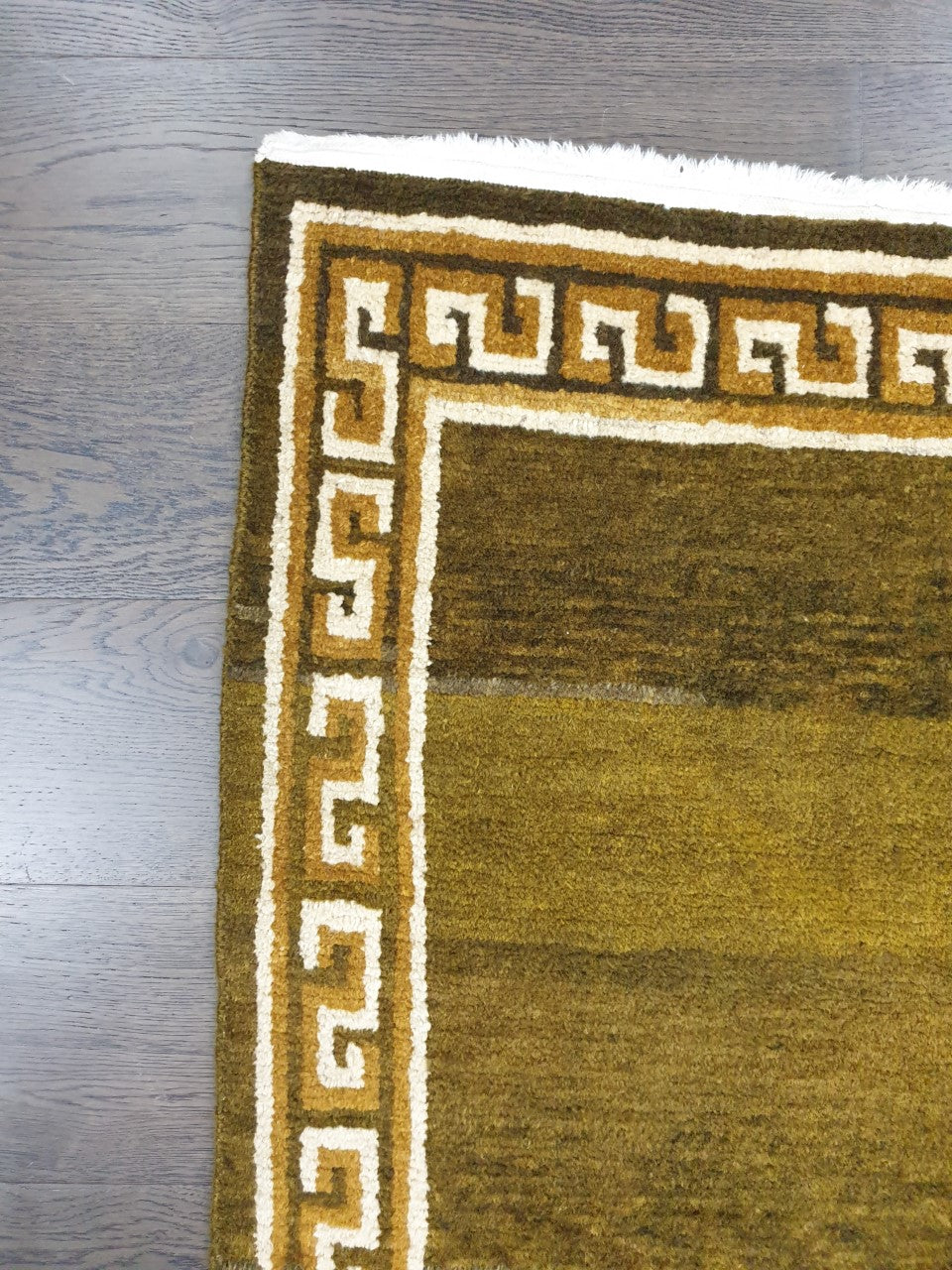 Amazing vintage Handmade Tibetan rug - Hakiemie Rug Gallery
