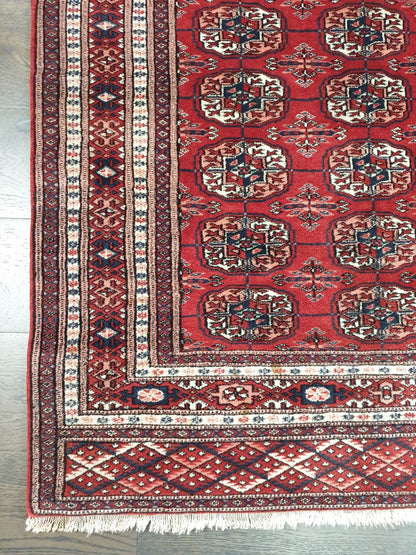 Wonderful vintage Turkmen Bohara rug - Hakiemie Rug Gallery