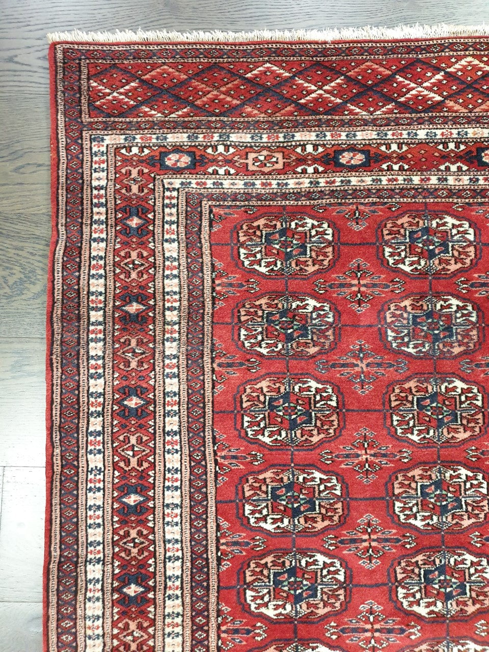 Wonderful vintage Turkmen Bohara rug - Hakiemie Rug Gallery