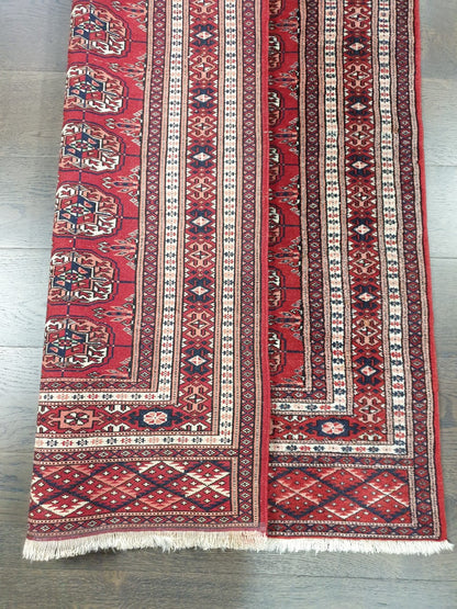 Wonderful vintage Turkmen Bohara rug - Hakiemie Rug Gallery