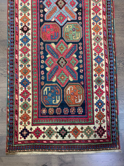 Akstafa Runner - Hakiemie Rug Gallery