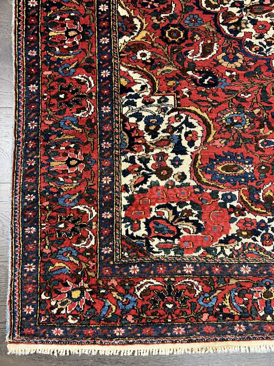 Amazing old antique handmade decorative Bakhtiyar rug - Hakiemie Rug Gallery