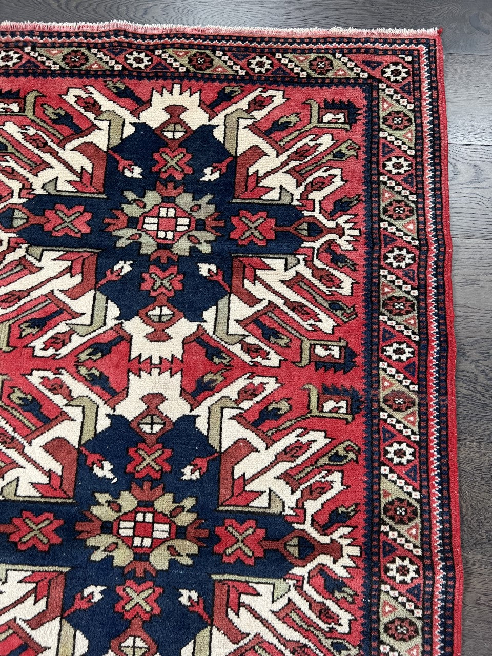 Beautiful vintage Handmade Caucasian Chalabird rug. - Hakiemie Rug Gallery