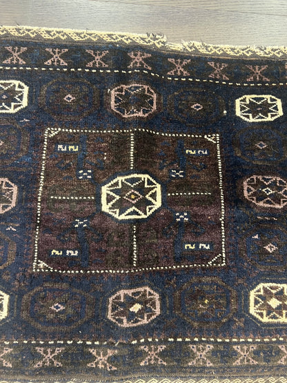 Wonderful old antique Balauch bagface - Hakiemie Rug Gallery