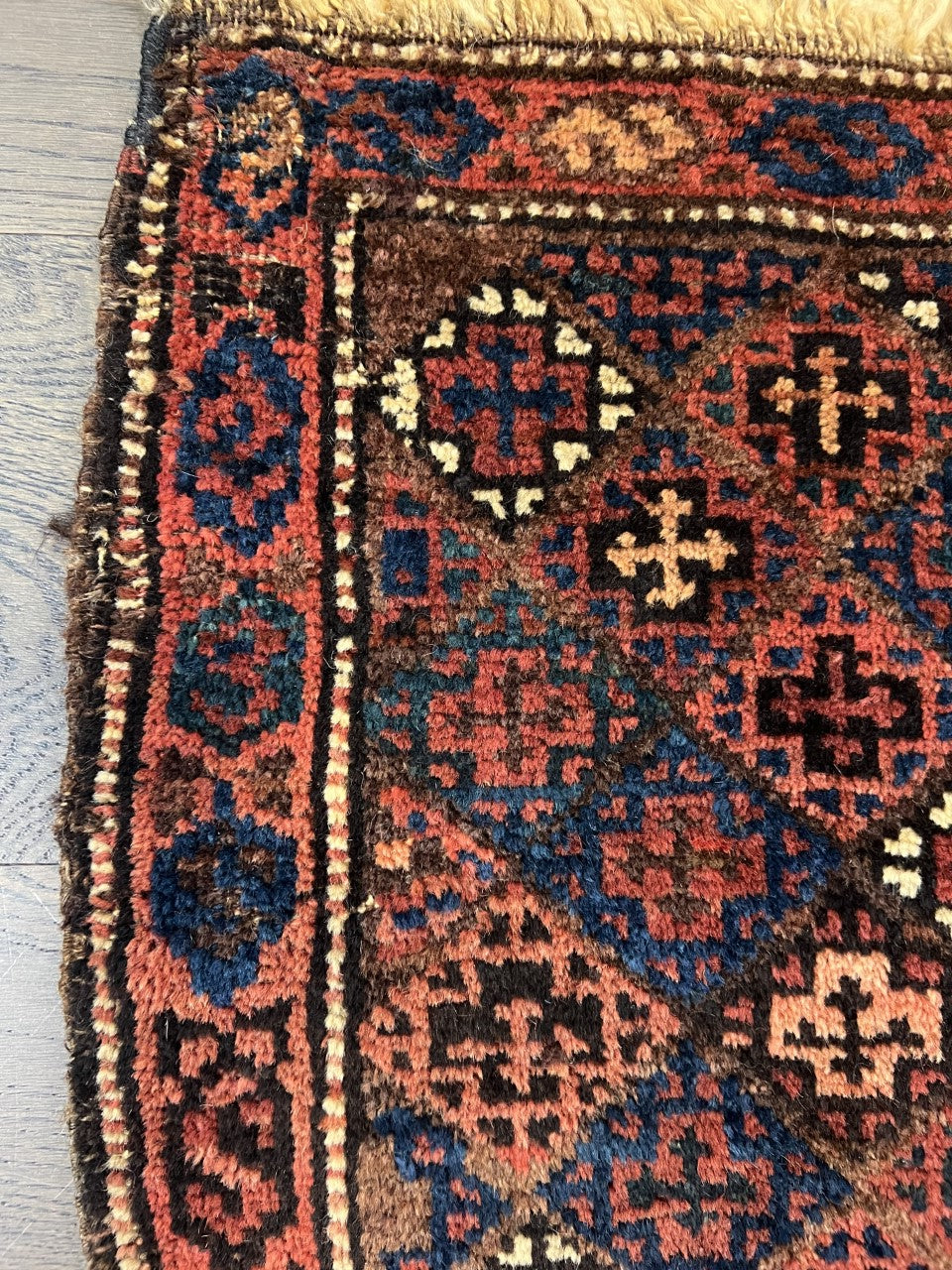 Amazing old antique decorative Balauch - Hakiemie Rug Gallery