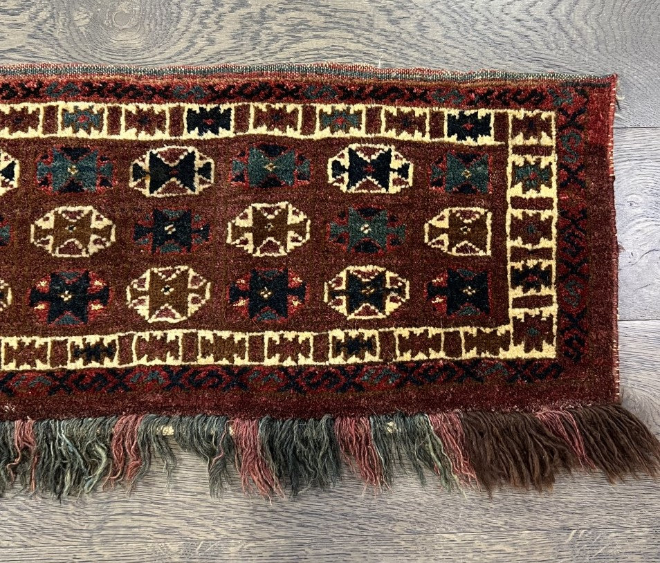 Beautiful old antique Turkmen Ersari - Hakiemie Rug Gallery