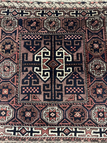 Stunning old antique decorative Balauch - Hakiemie Rug Gallery