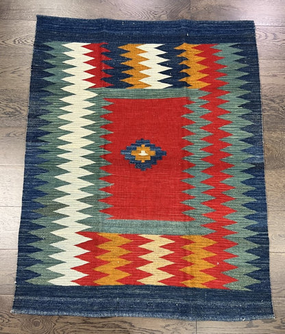 Beautiful New Qasqhai Kilim Sofra - Hakiemie Rug Gallery