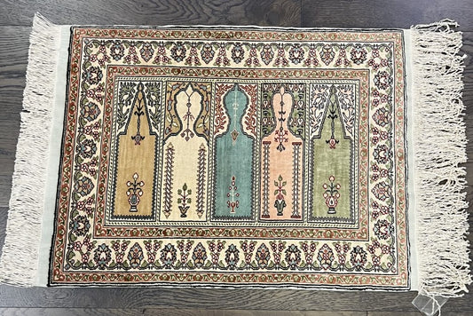 Wonderful vintage Turkish Silk Rug