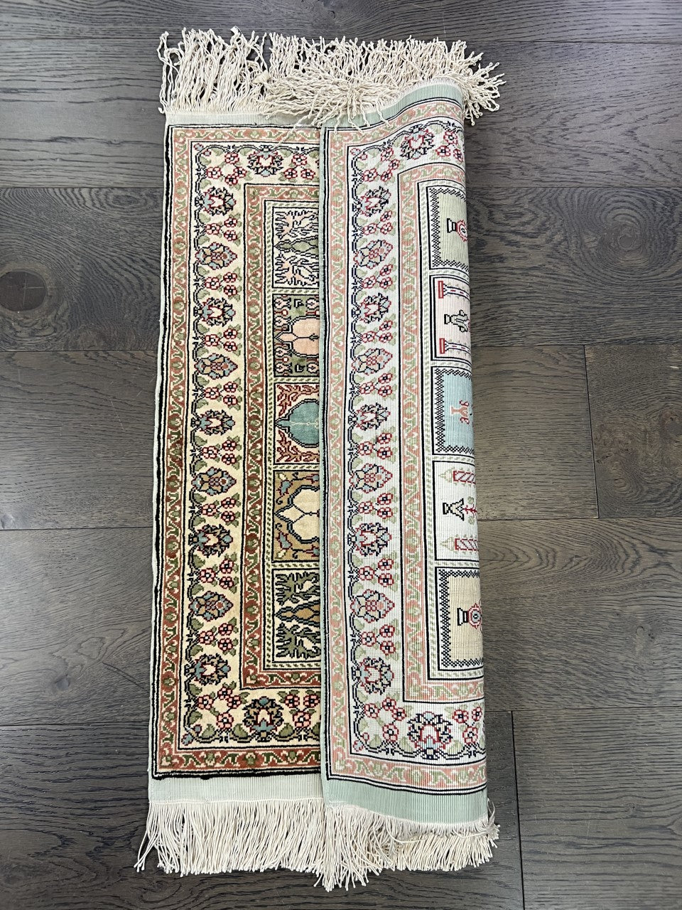 Wonderful vintage Turkish Silk Rug - Hakiemie Rug Gallery