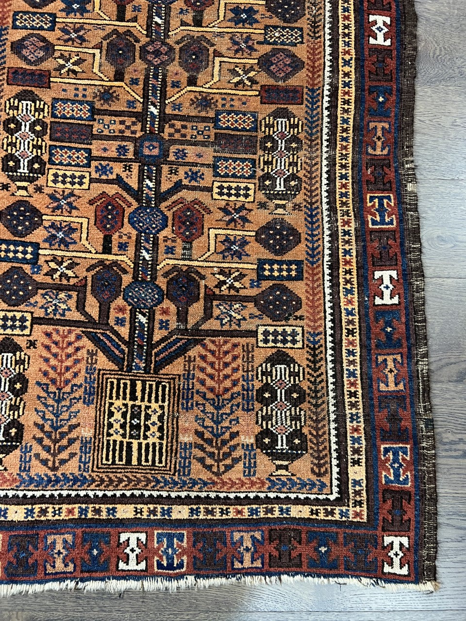 Amazing Old Antique Handmade Baluchi rug - Hakiemie Rug Gallery