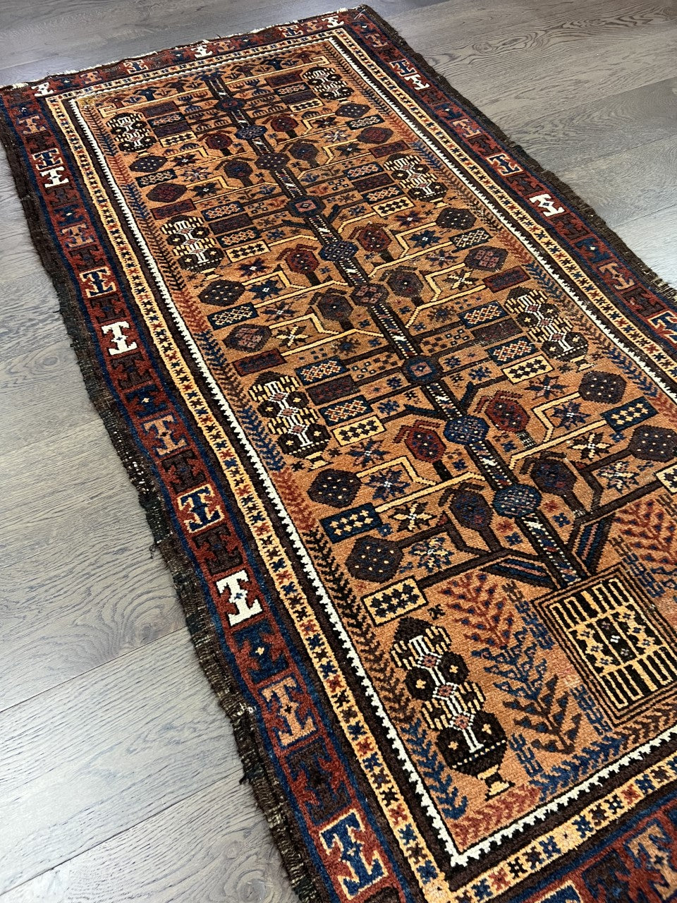 Amazing Old Antique Handmade Baluchi rug - Hakiemie Rug Gallery